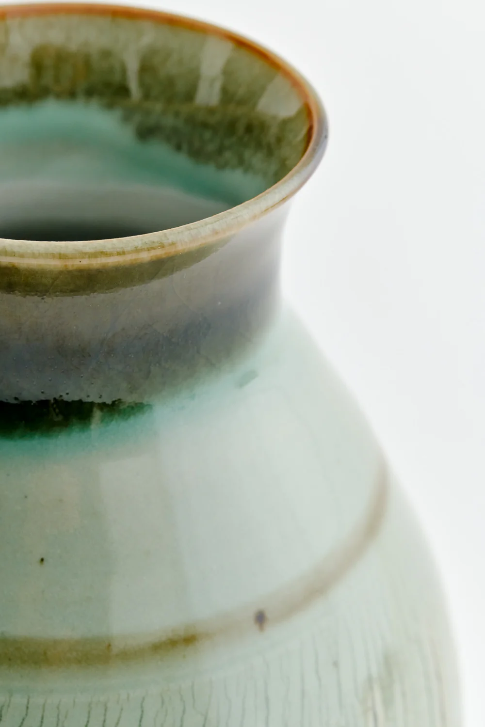 CERAMIC VASE - Image 3