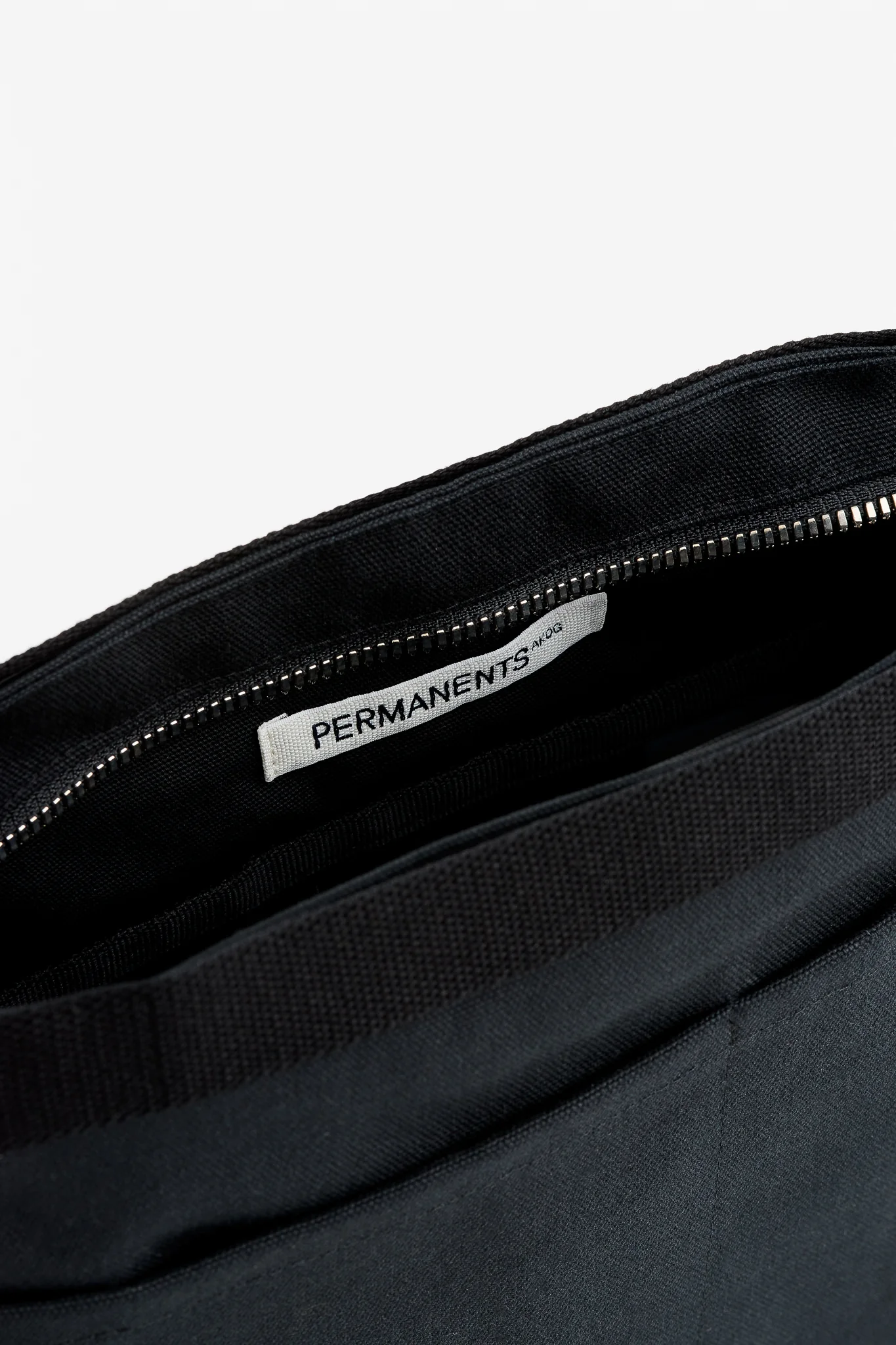 ESSENTIAL BAG - Image 6