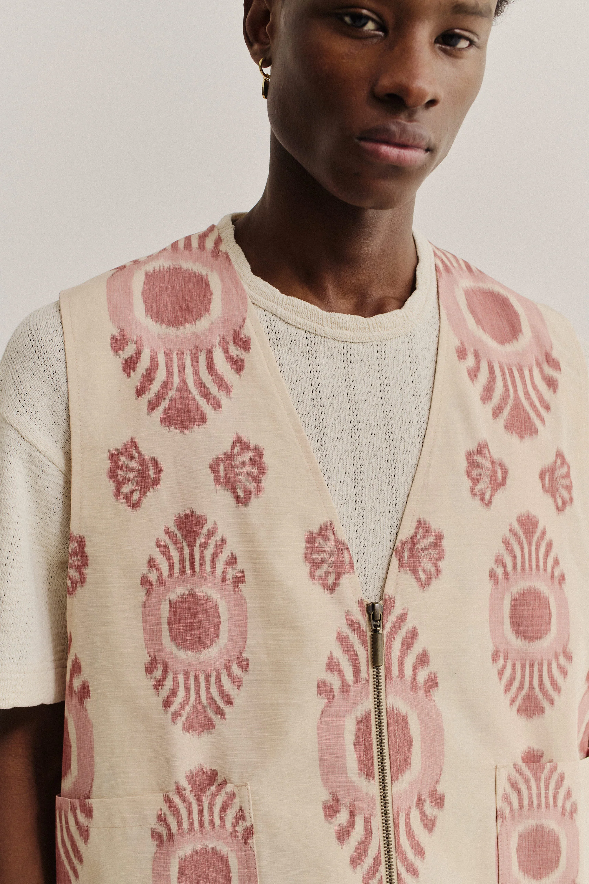 KALIRO ZIP VEST - Image 7