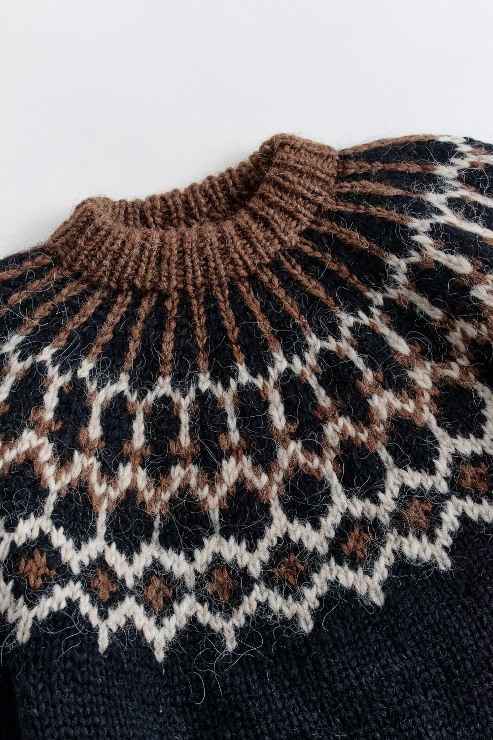 LOPAPEYSA PULLOVER (XL) - Image 2