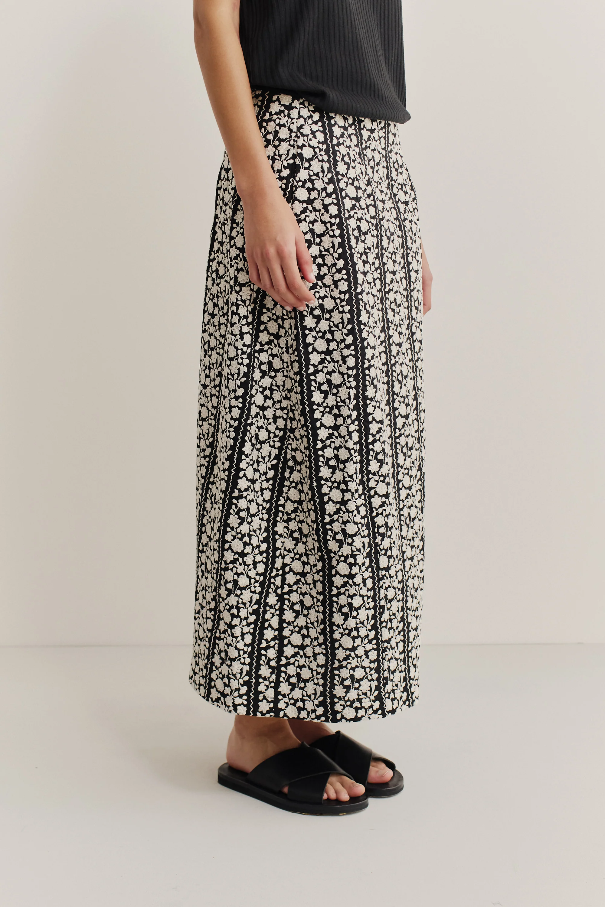MAU SKIRT - Image 4