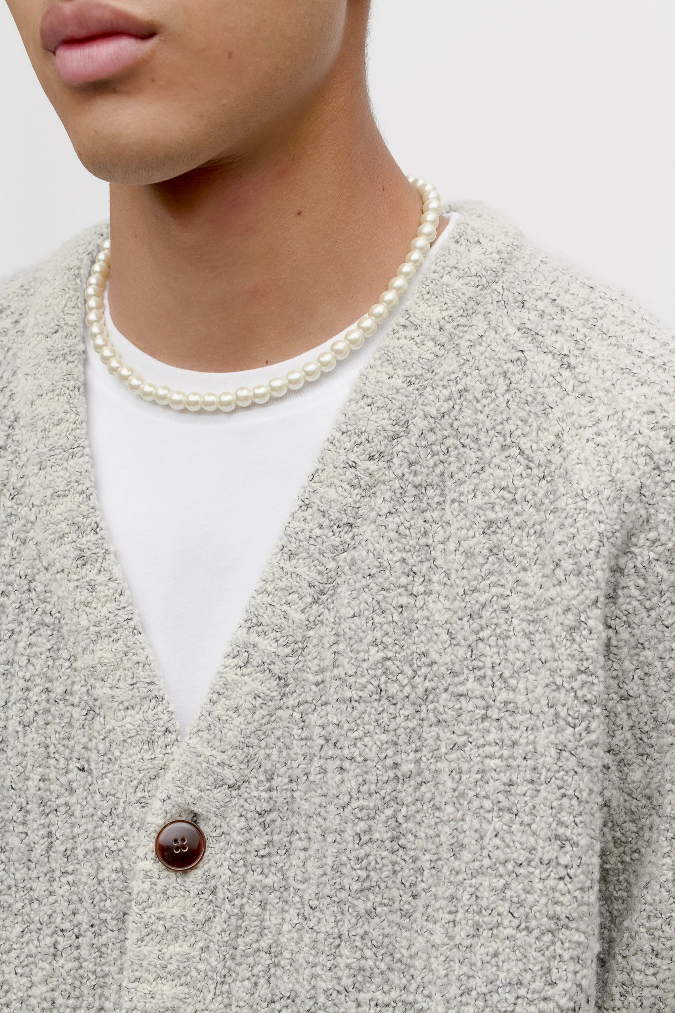 PEARL NECKLACE - Image 5