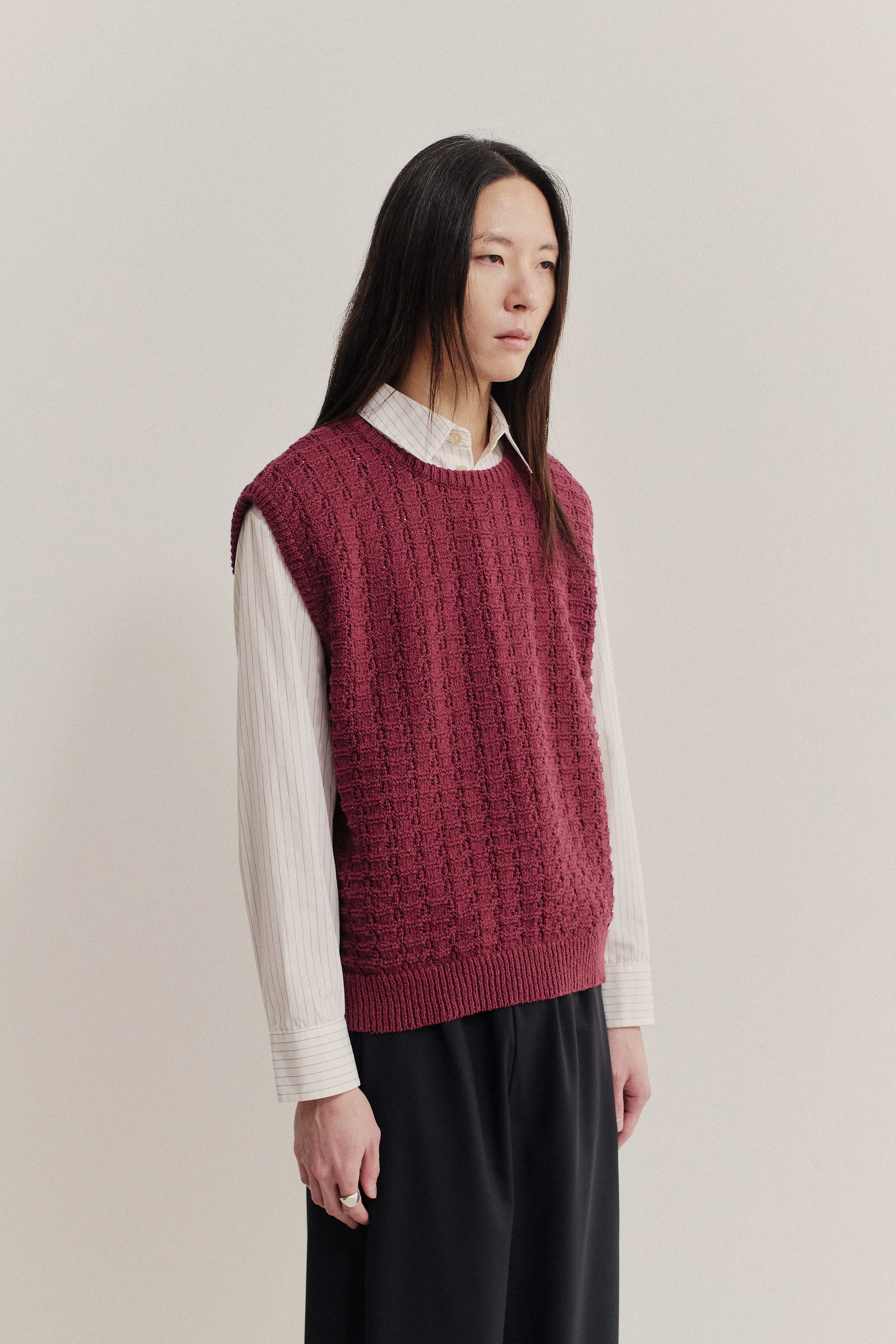 TEMBE KNIT VEST - Image 6
