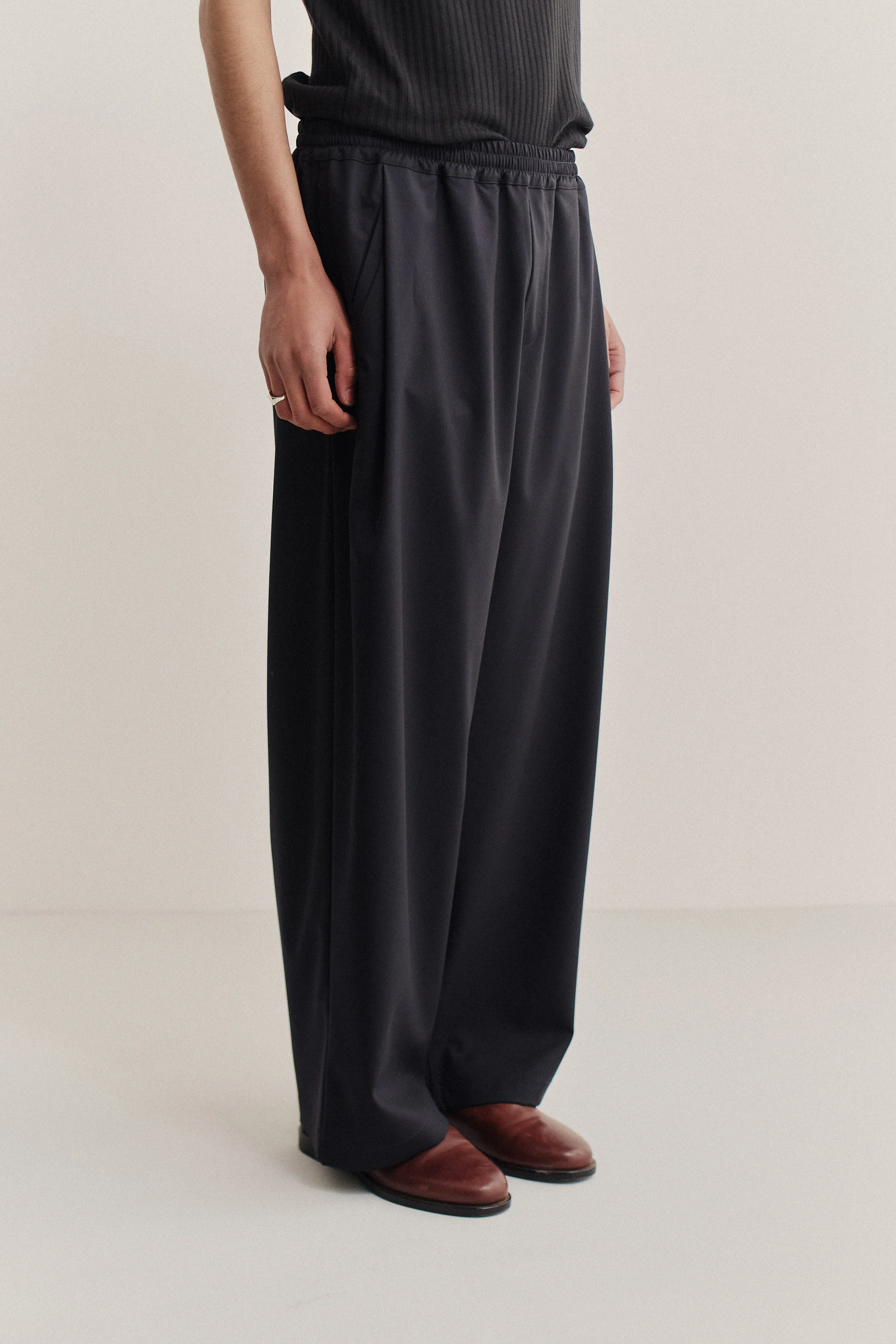 WEWA WIDE TROUSERS - Image 4
