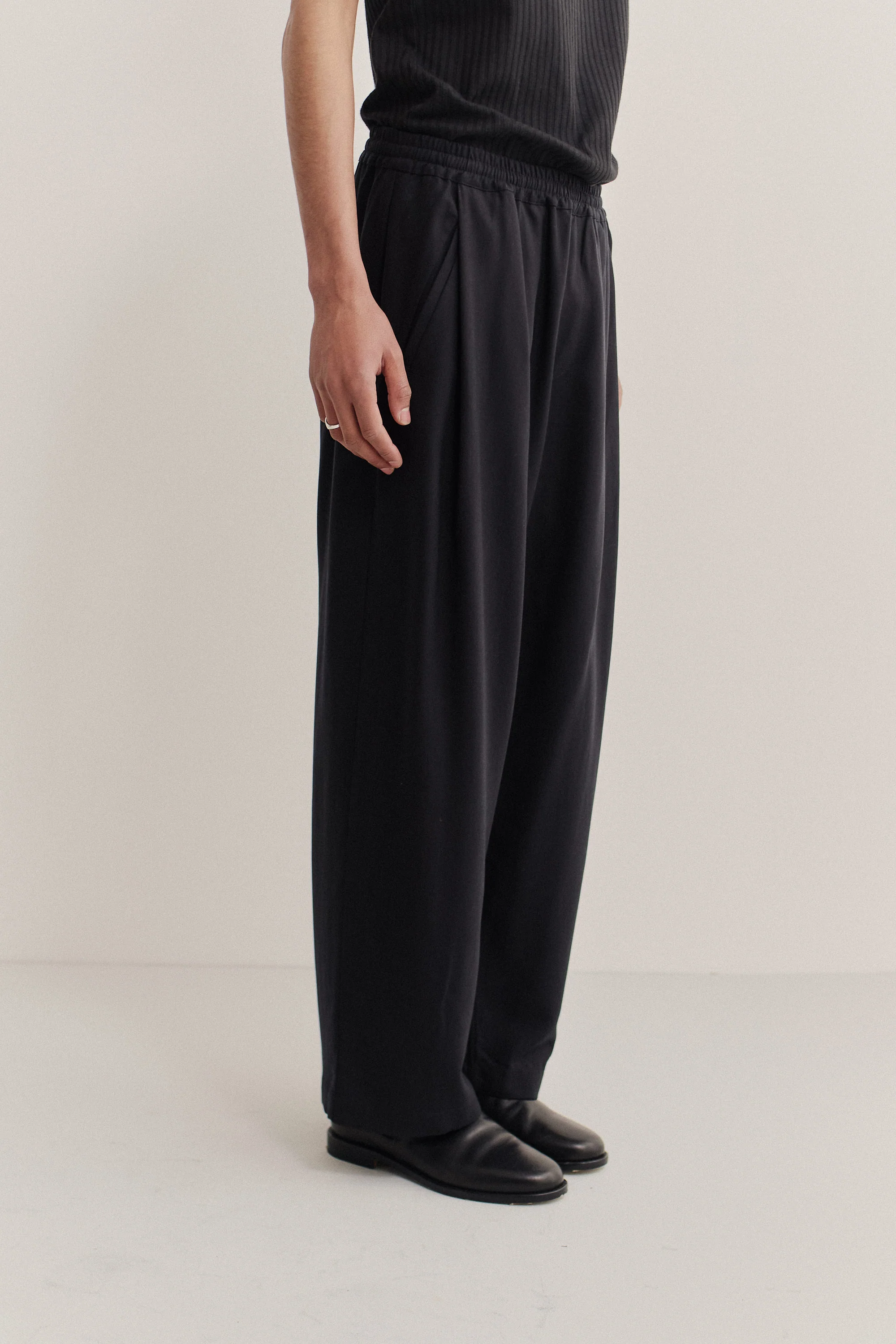 WEWA WIDE TROUSERS - Image 3