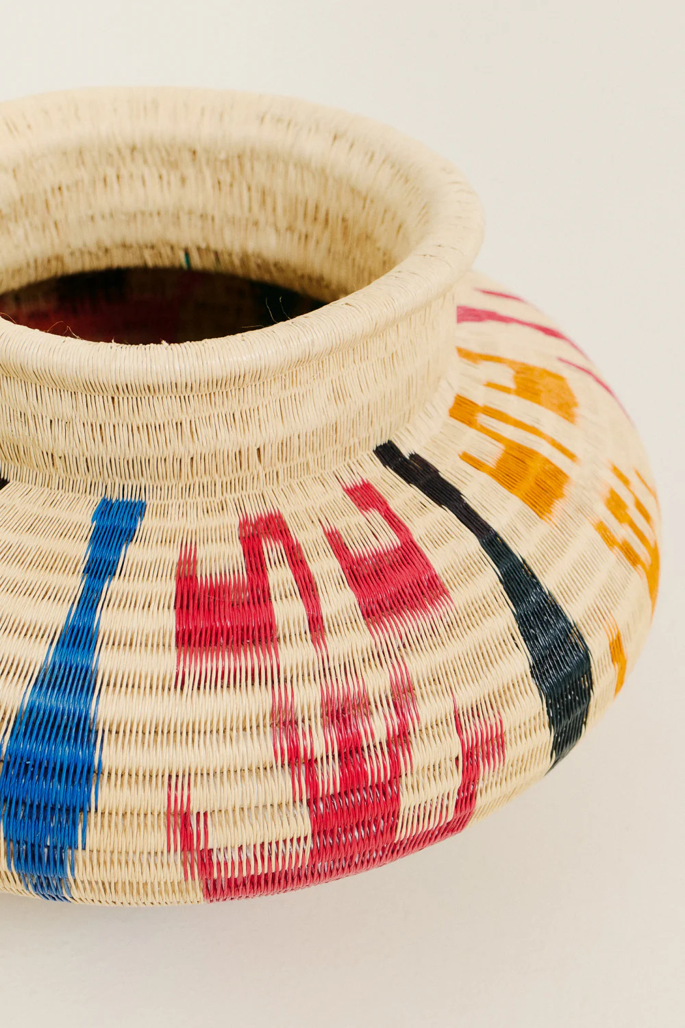 WOUNNAN VASE - Image 2